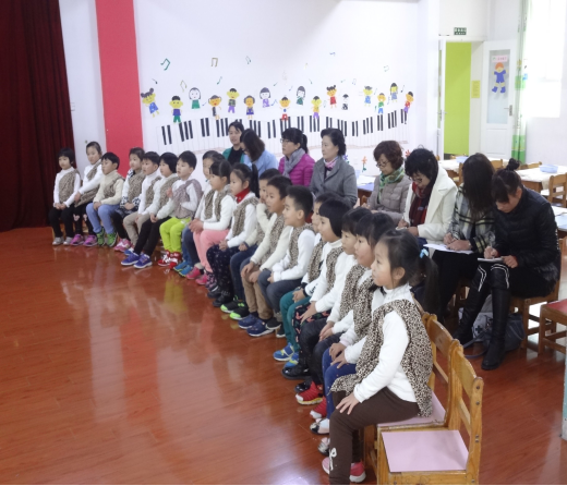 金山幼儿园开展艺术领域教研活动